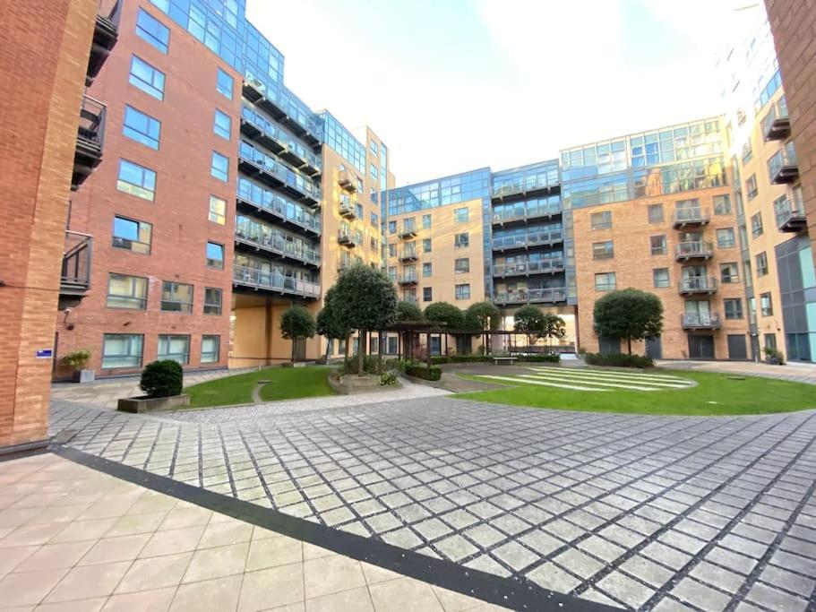 Sheffield City Centre Apartment & Balcony Экстерьер фото