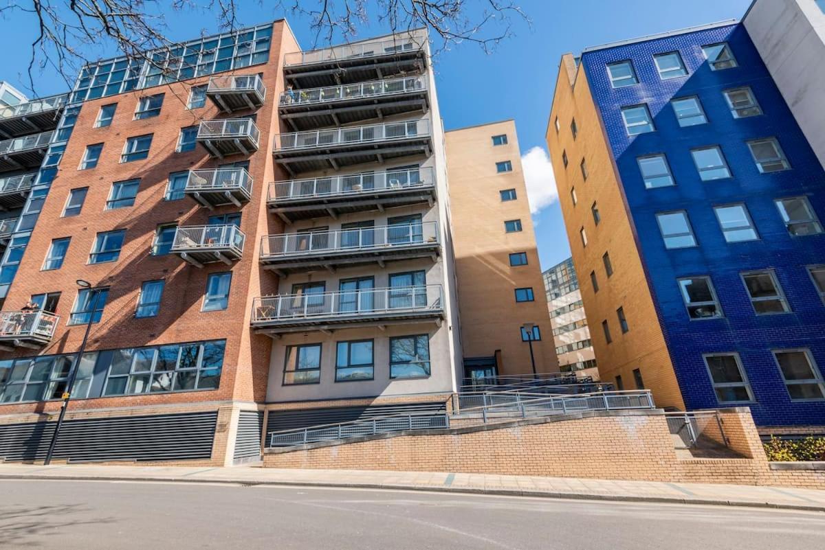 Sheffield City Centre Apartment & Balcony Экстерьер фото